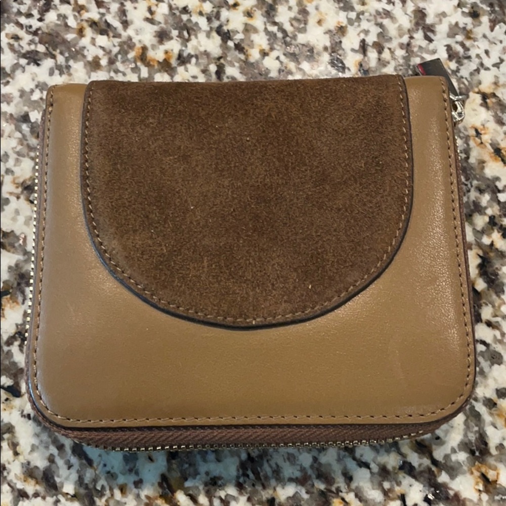 Women’s wallet